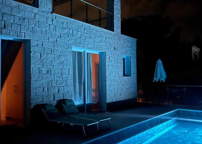 Queen Evridiki & Panorama 別荘 *