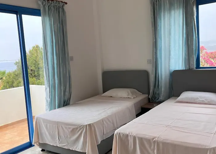 Queen Evridiki & Panorama 別荘 ペイヤ