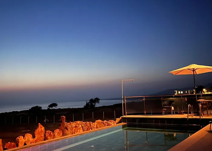 Queen Evridiki & Panorama 別荘 ペイヤ