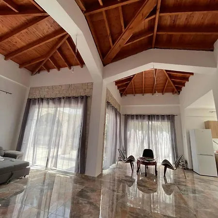 Holiday home Queen Evridiki & Panorama Peyia