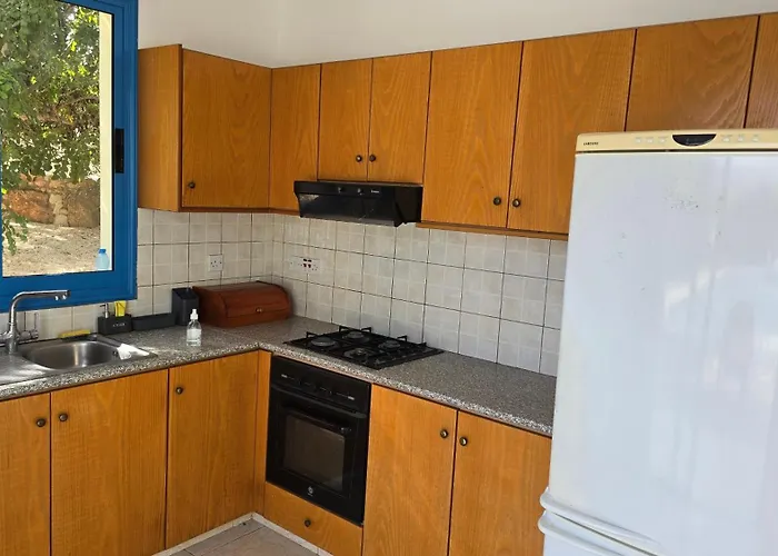 Queen Evridiki & Panorama *